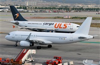 Adolfmalet-Spotters Barcelona-El Prat. Click to see full size photo