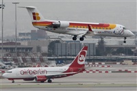 Jorge Medina  -Spotters Barcelona - El Prat. Click to see full size photo