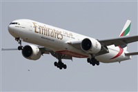 Adolfmalet-Spotters Barcelona-El Prat. Click to see full size photo