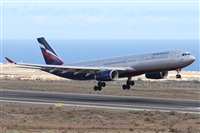 Alfonso Sols - Asociacin Canary Islands Spotting. Click to see full size photo