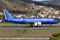 Daniel Santos Batista - Canary Islands Spotting. Click to see full size photo