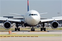 Adolfmalet-Spotters Barcelona-El Prat. Click to see full size photo