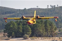 Anonymous aviation photographer-AIRE.ORG. Click to see full size photo