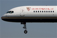 Jorge Medina  -Spotters Barcelona - El Prat. Click to see full size photo