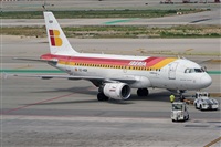 Jordi Rull Dalmau.Spotters BCN-El Prat. Click to see full size photo