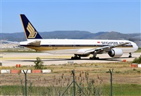 Adolfmalet-Spotters Barcelona-El Prat. Click to see full size photo