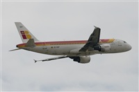 Luciano de la Rosa Gutirrez (Tenerife) Canary Islands Spotting. Click to see full size photo