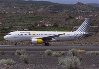 Juan Garca Santos- Canary Islands Spotting. Click to see full size photo